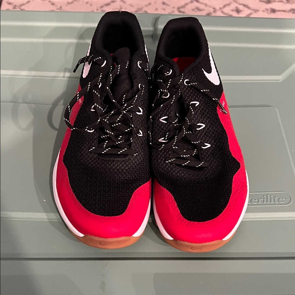 Nike Flywire Black and Red Athletic Shoes. Limited edition Ohio State Buckeyes!